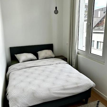 Apartment Near Central Station Antwerpen Bagian luar foto